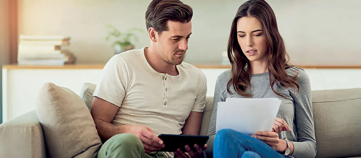 blog-post-couple-researching-health-insurance