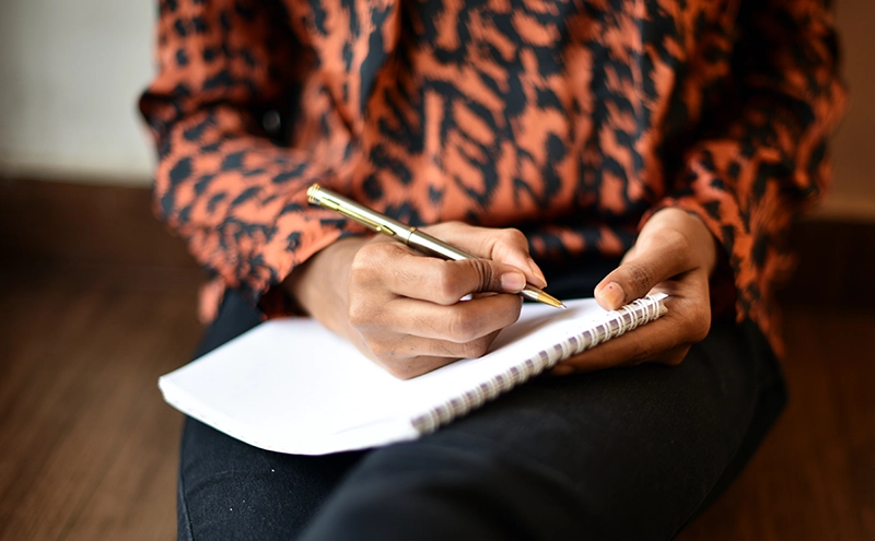 <span style="color:#110081;font-family: var(--base-font-family-valueSansPro-medium)!important;">What every global health insurance plan should include: a practical HR guide</span>